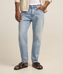 Calça Básica em Jeans com Lavagem