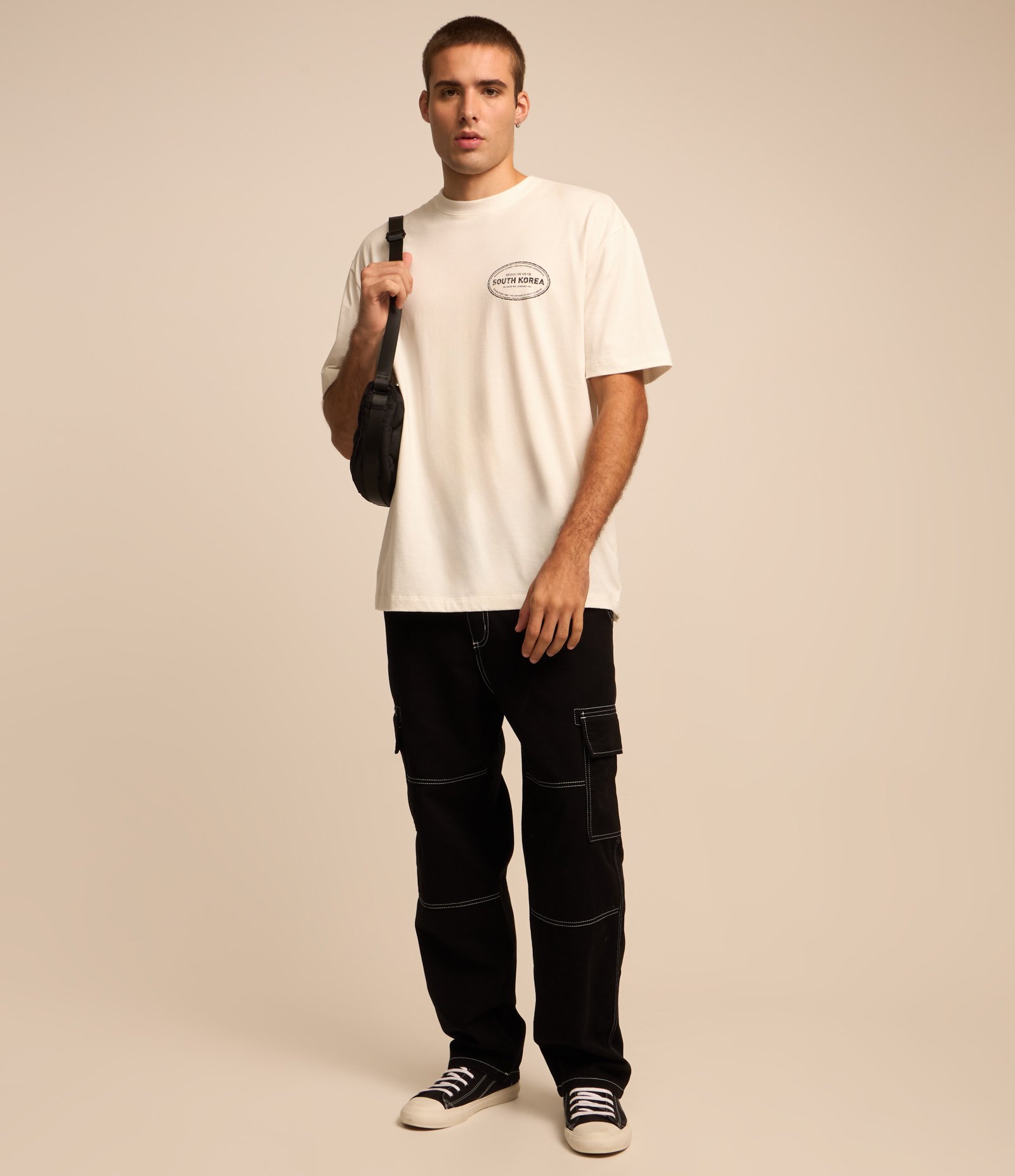 Camiseta Relaxed em Algodão com Estampa South Korea Branco 3