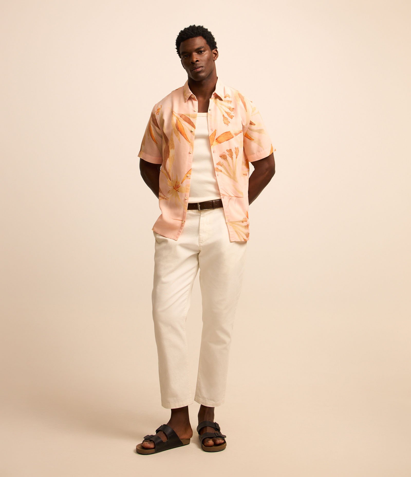 Camisa Regular em Voil com Estampa de Folhagem Salmão 2