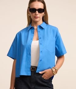 Camisa em Tricoline com Bolso Frontal