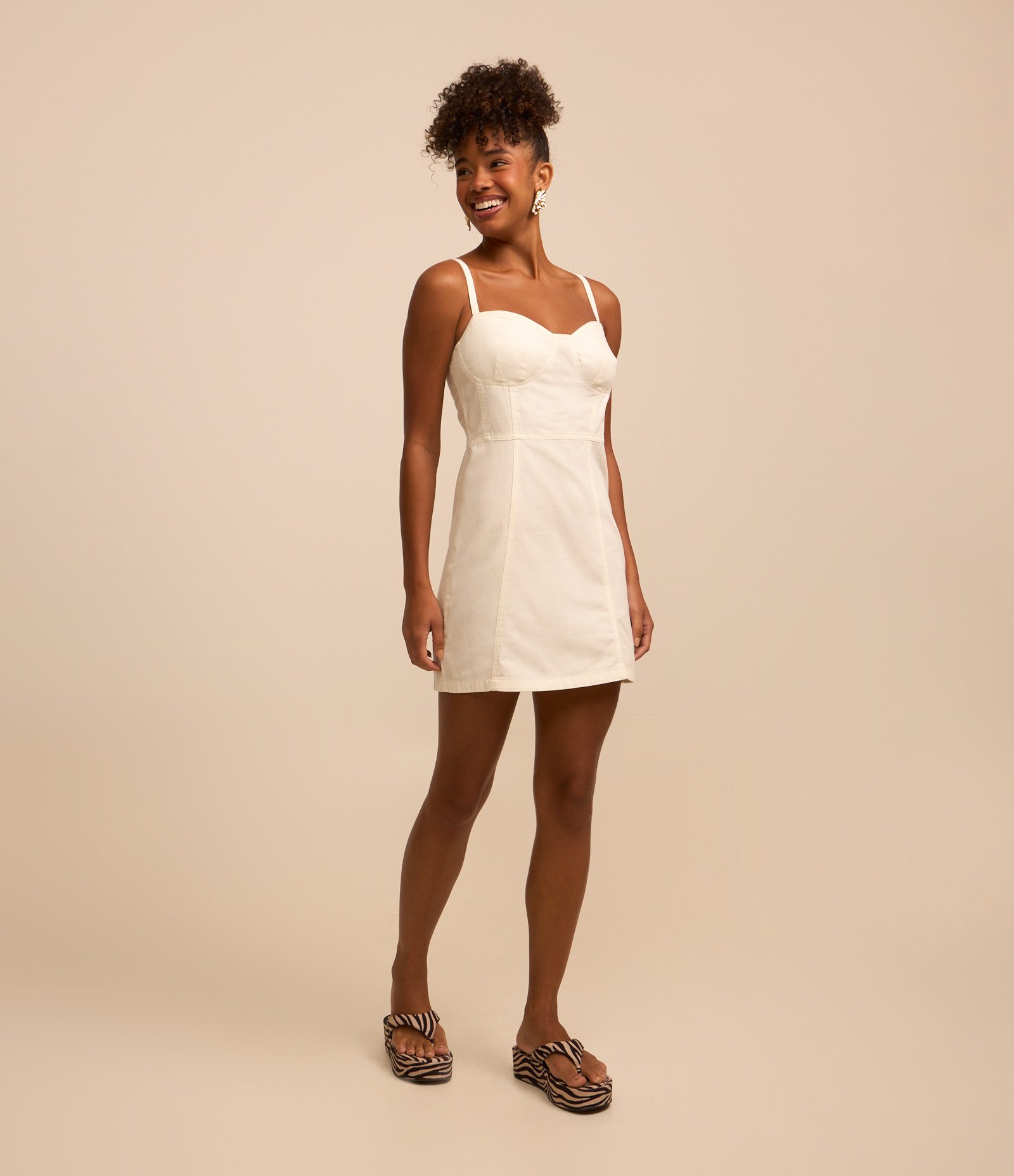 Vestido Curto de Alça em Sarja com Busto Recortado Branco 2