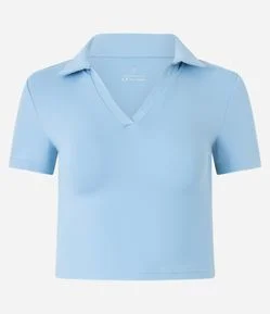 Camiseta Pólo Cropped Esportiva em Poliamida com Decote V