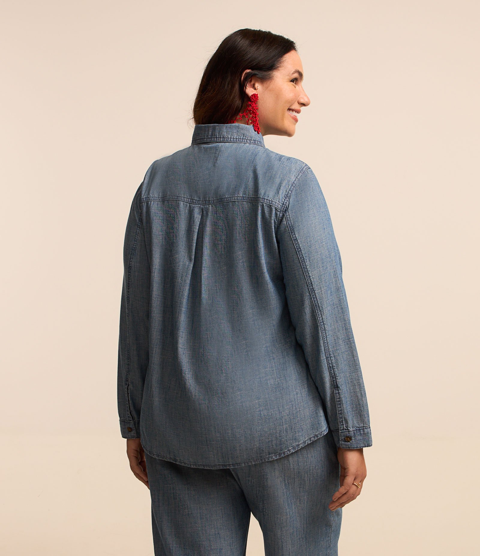 Camisa em Jeans com Liocel Curve & Plus Size Azul 3