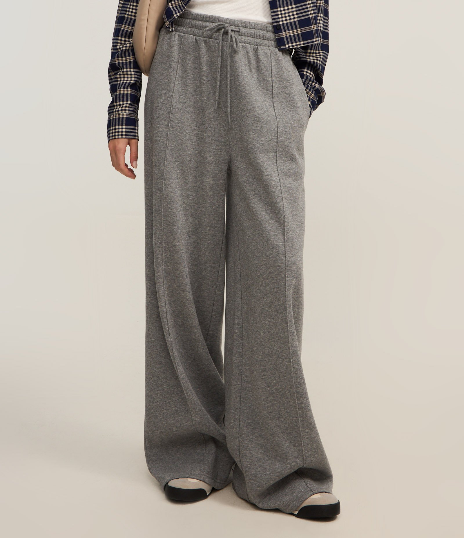 Calça Wide em Moletom com Cós Elástico 2