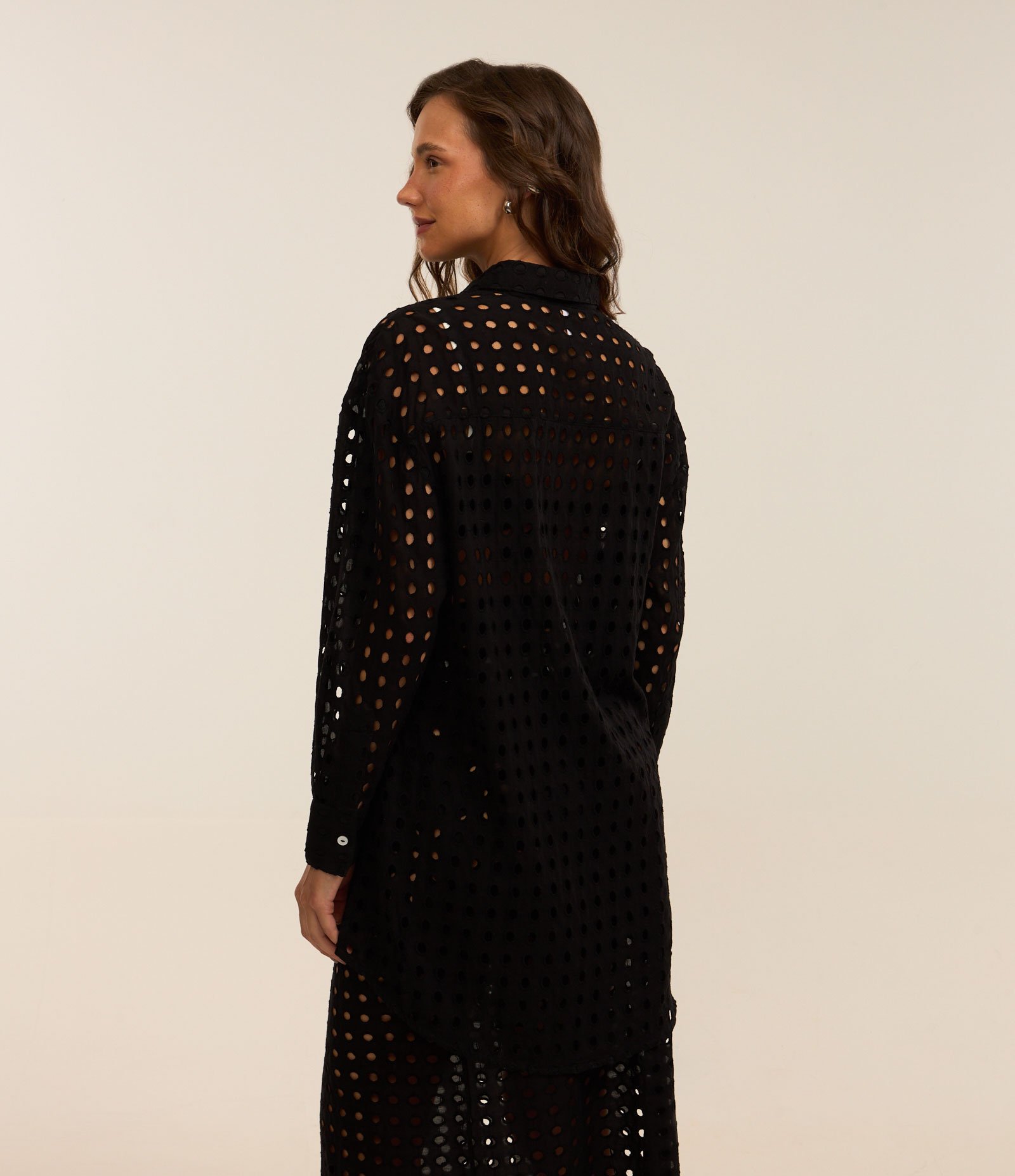 Saída de Praia Chemise em Laise Preto 2