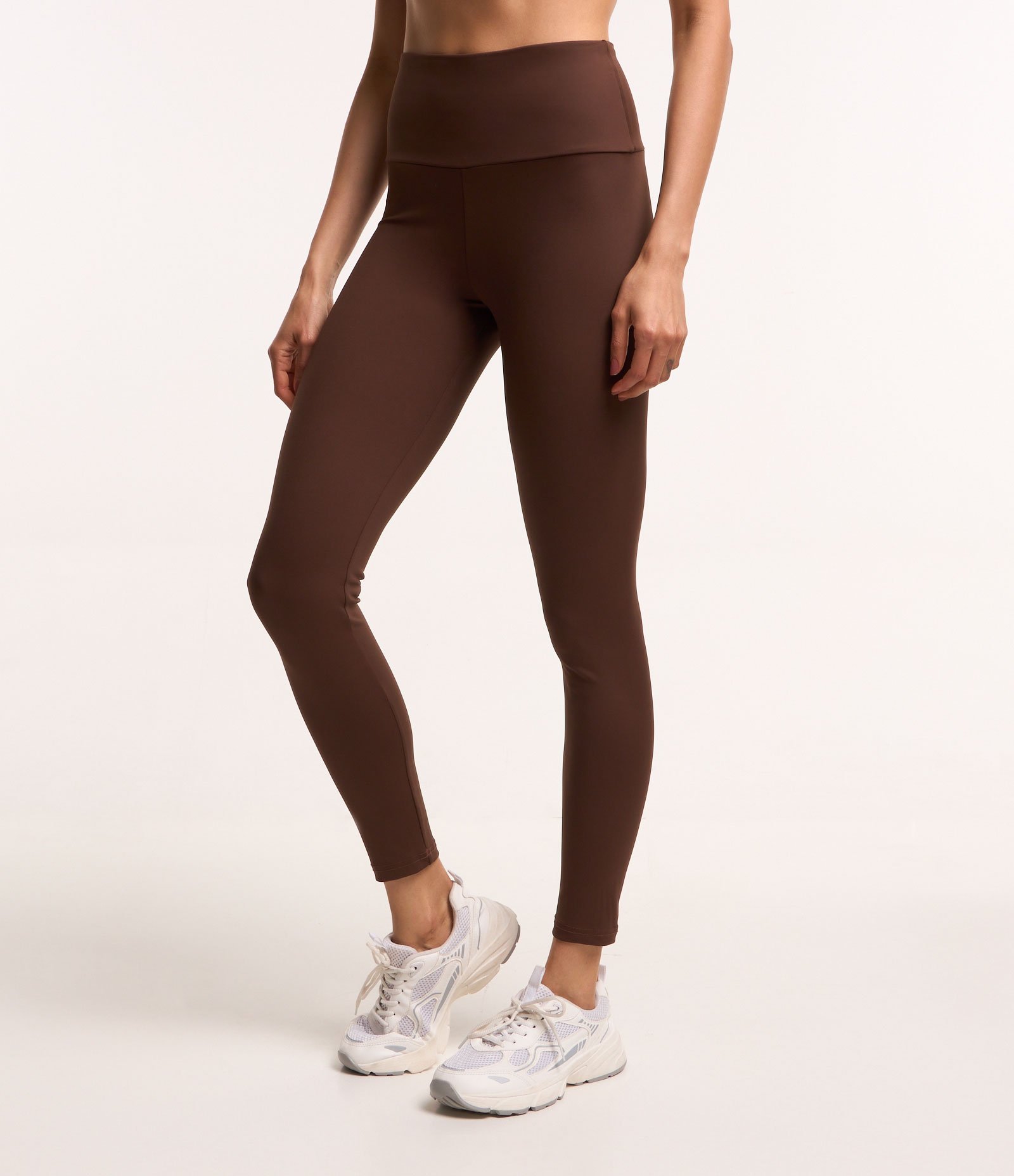 Calça Legging Esportiva em Poliamida Marrom 2