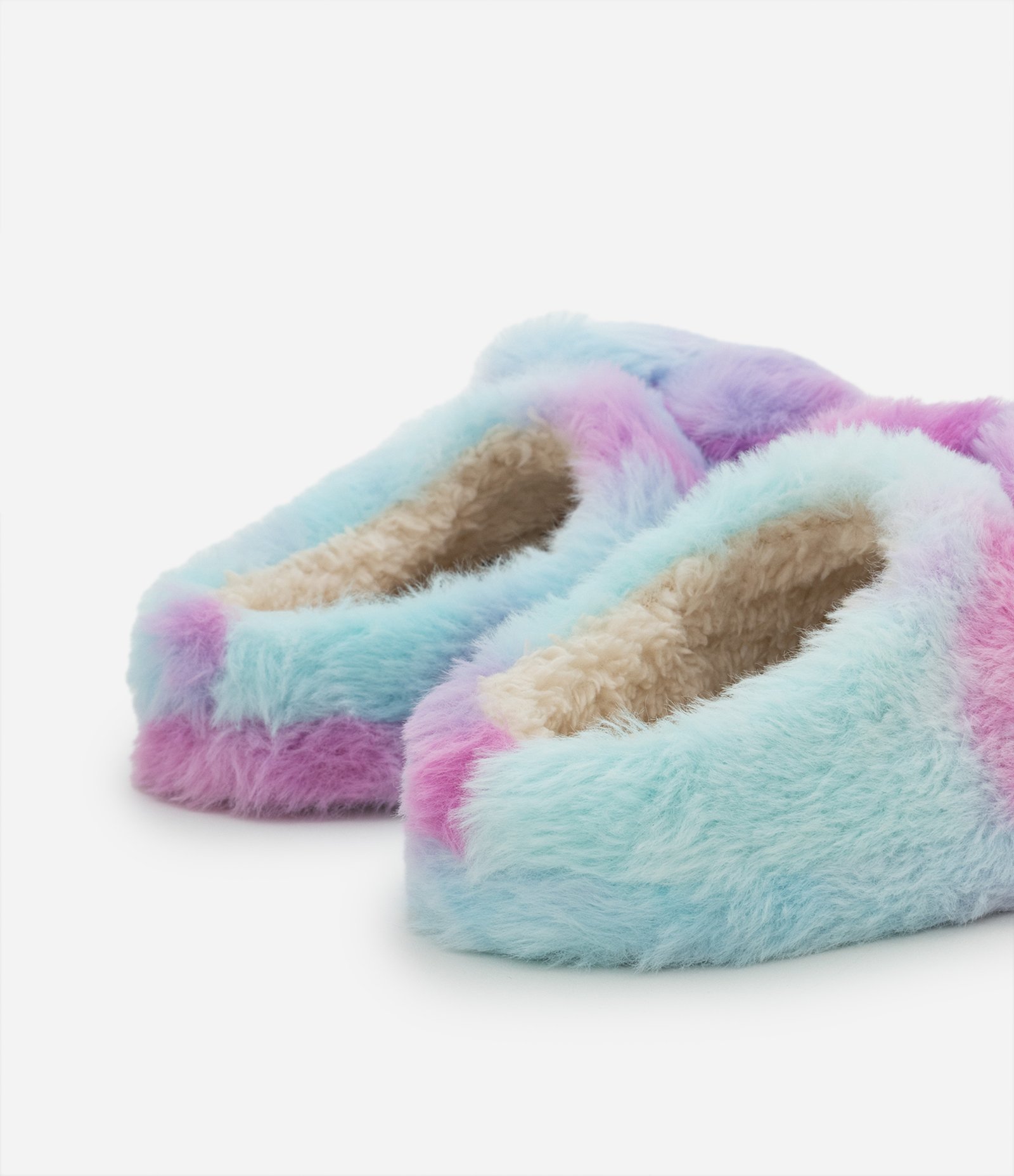 Pantufa Chinelo Infantil com Bordado Coração - Tam 29 a 36 Multicores 2