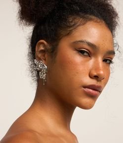 Brinco Botão em Metal Meia borboleta