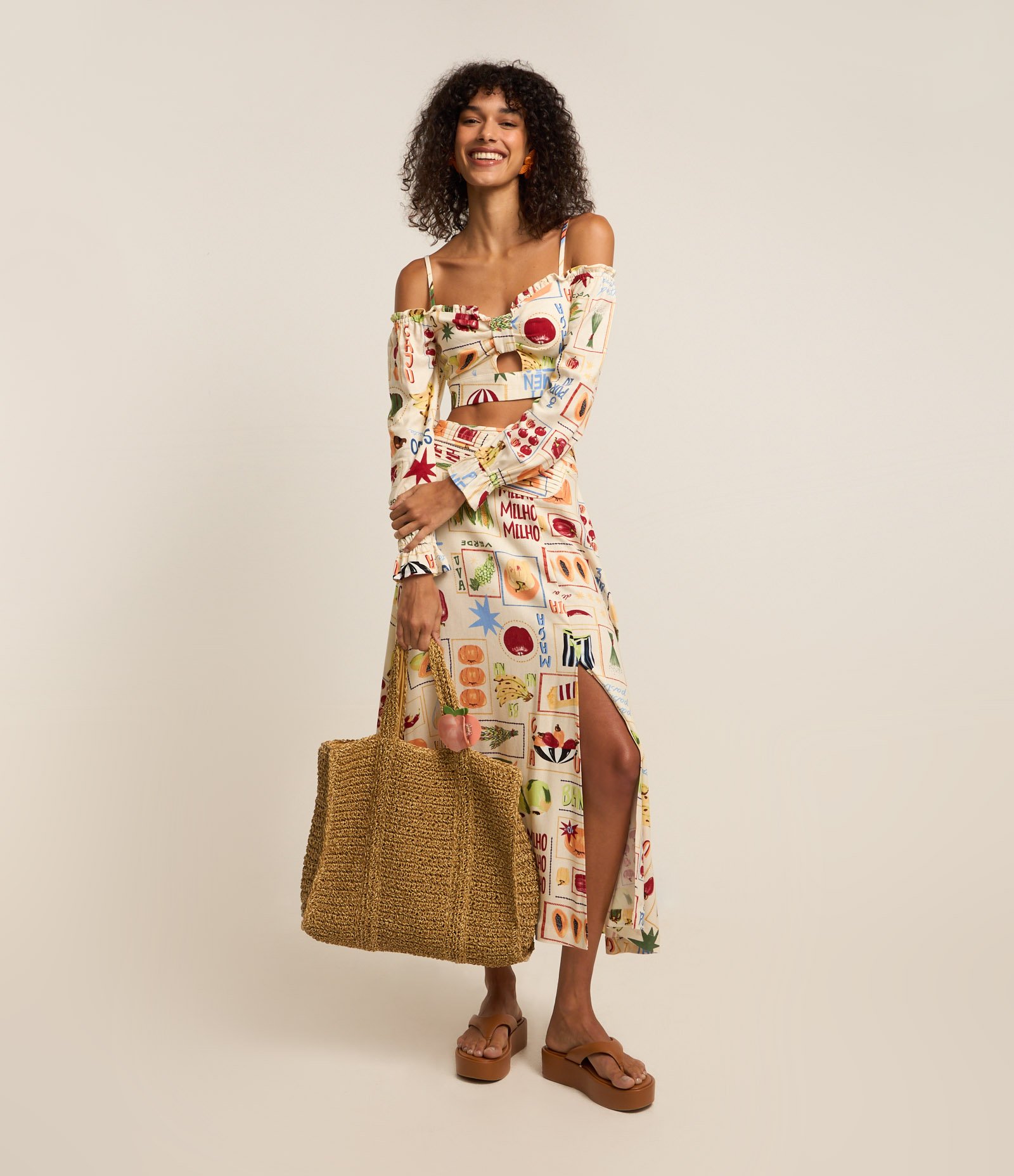 Saia New Midi em Viscose e Linho com Estampa de Frutinhas Multicores 1