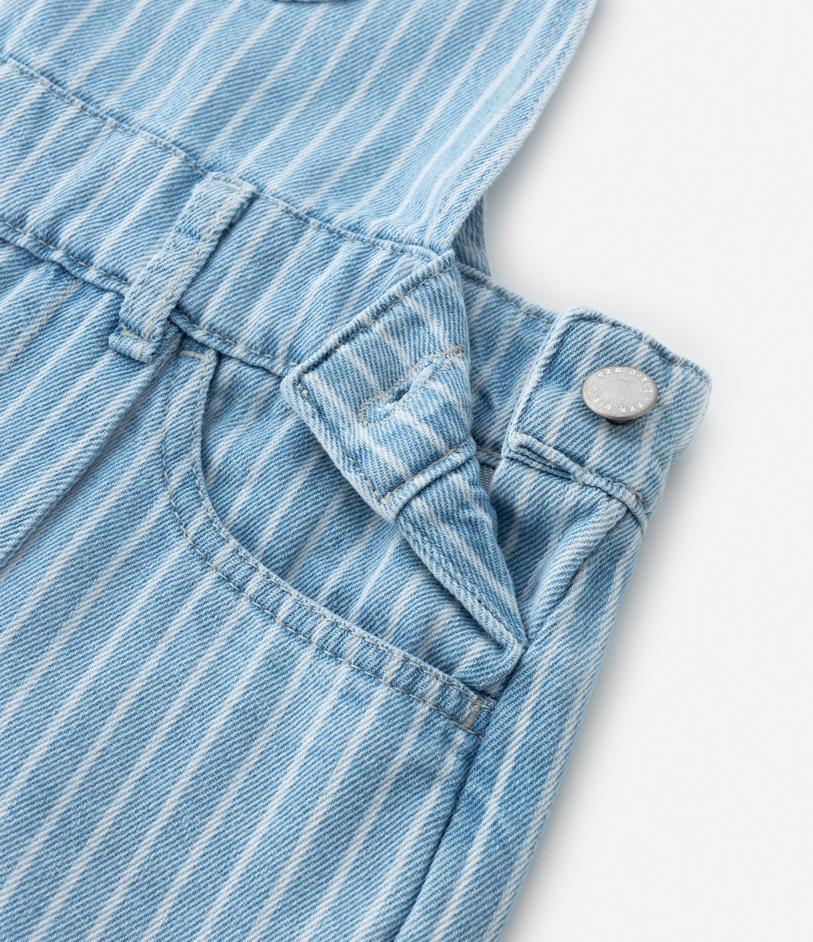 Macaquinho Short Saia em Jeans Listrado - Tam 5 a 14 Anos Azul 3