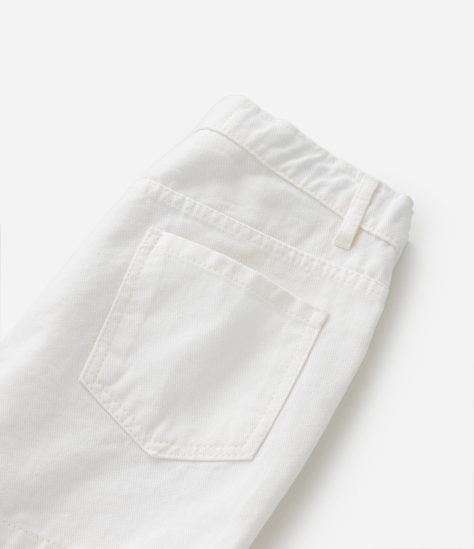 Short Infantil em Jeans com Estampa Ursinho - Tam 5 a 14 Anos Branco Neve 3