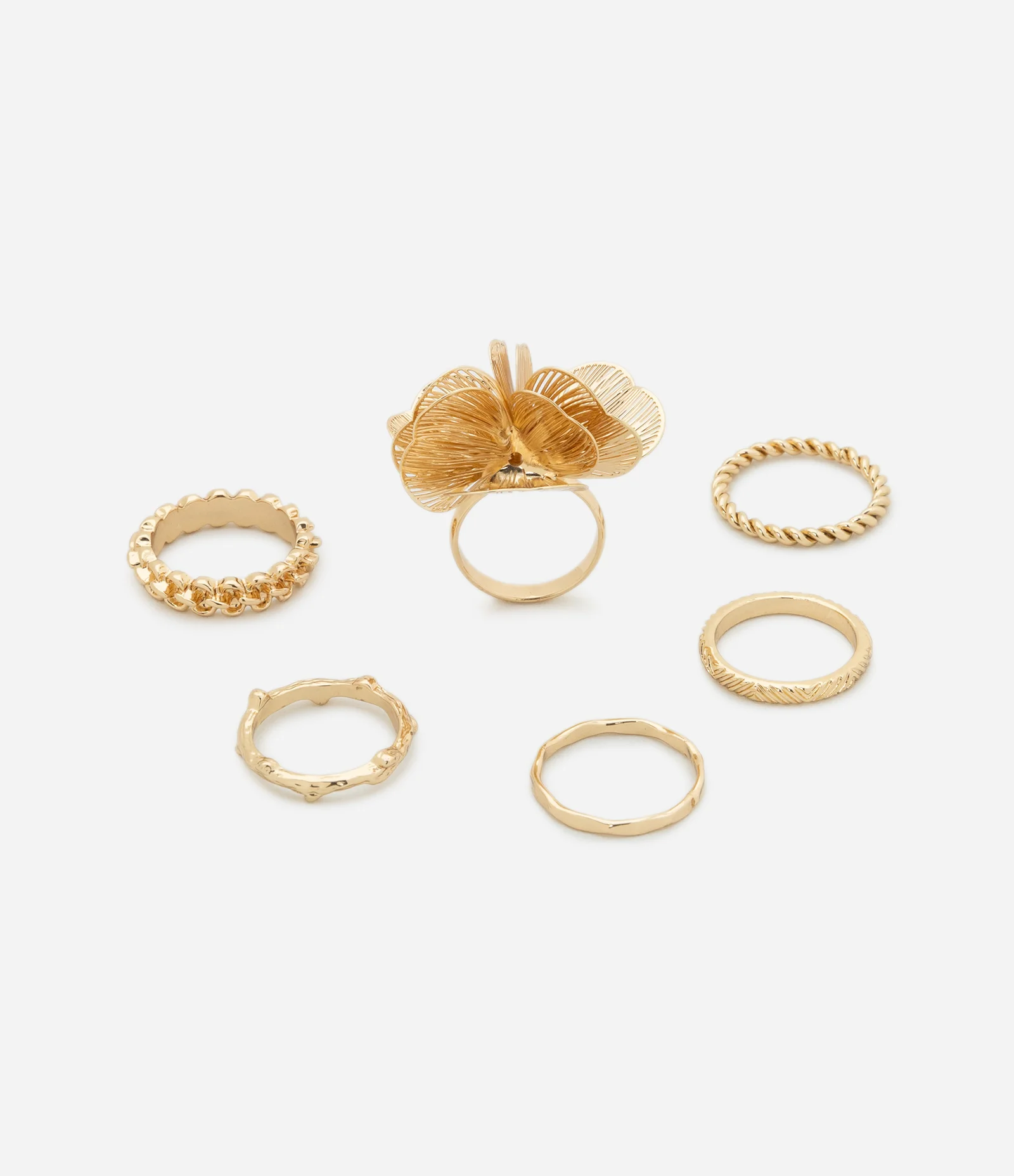 Kit 06 Anéis em Metal com Flor Pétalas Delicadas Dourado 2