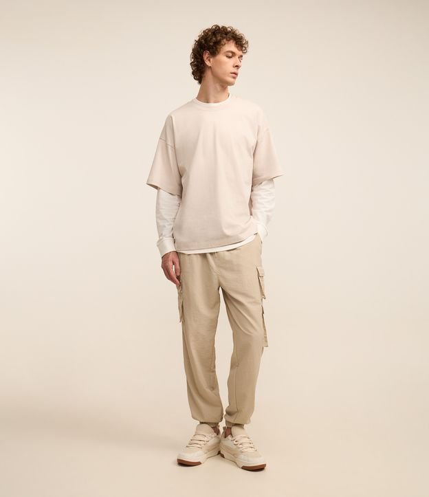 Calça Jogger em Poliamida com 04 Bolsos Laterais