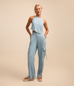 Calça Wide em Jeans com Bolsos Cargo