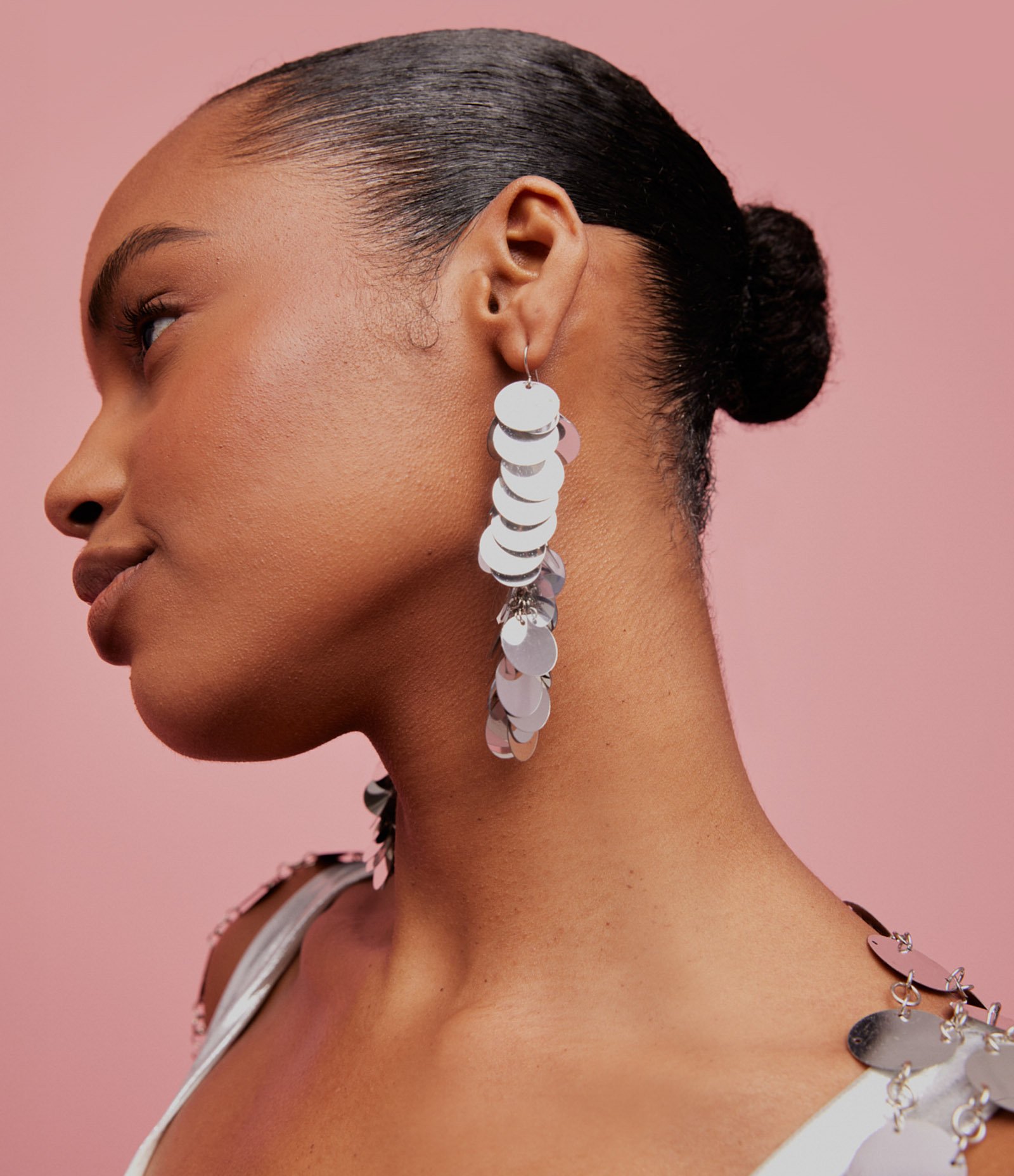 Brinco Fio com Paetês Metalizados Prata 1