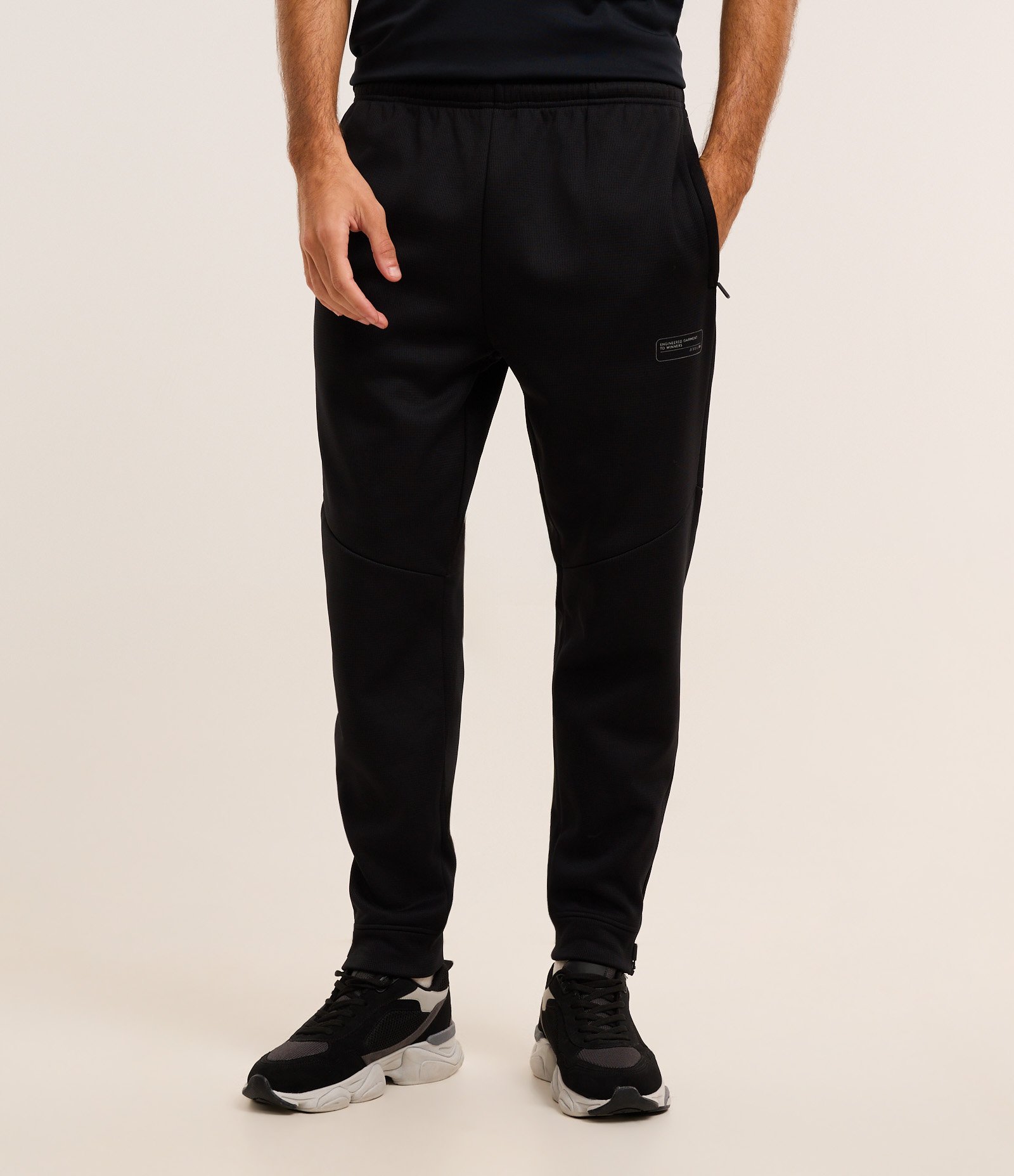 Calça Slim Esportiva com Cós Elástico Preto 2