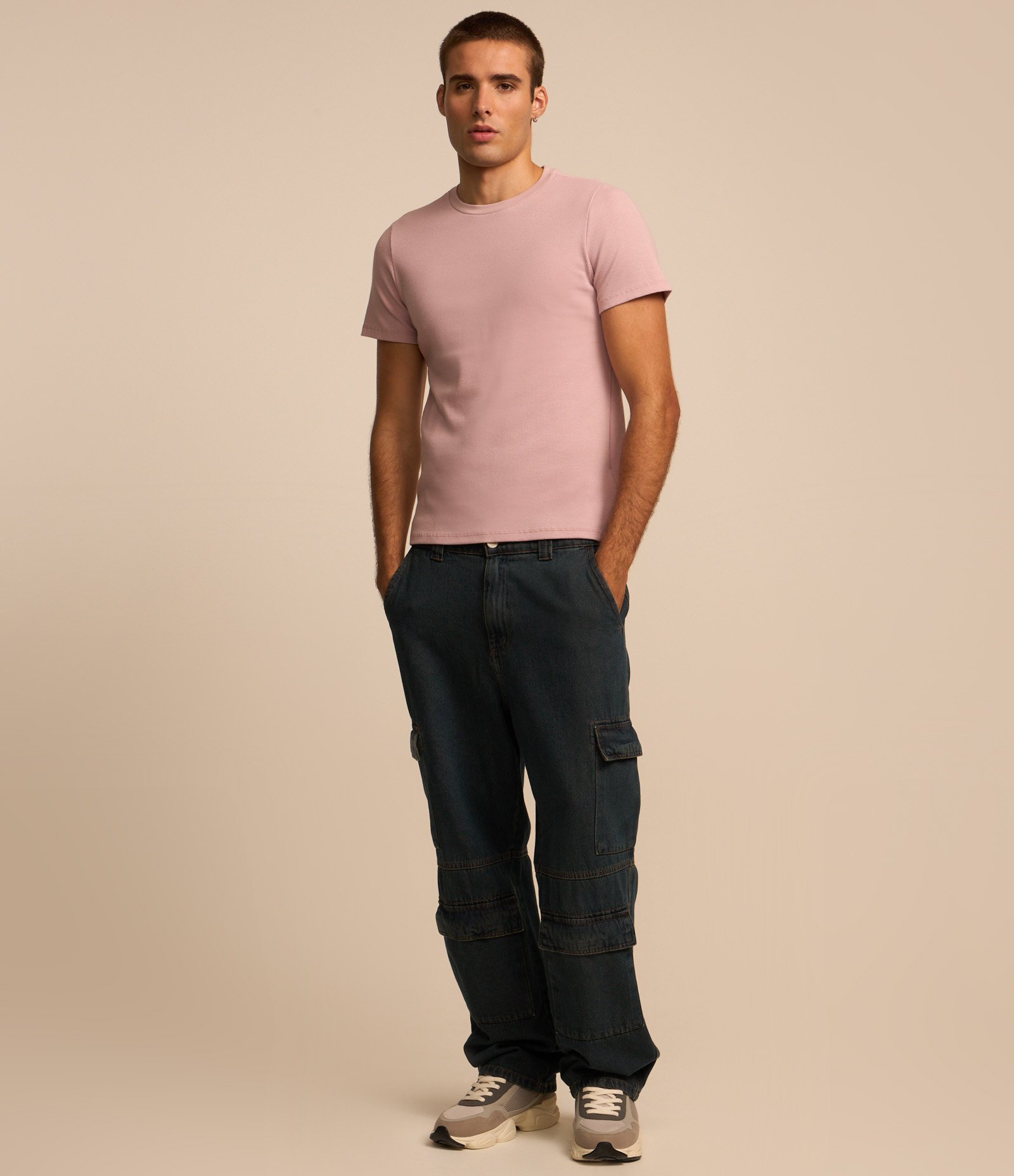 Camiseta Muscle em Ribana Texturizada Rosa Claro 2