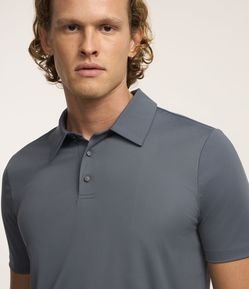 Camisa Polo Performance com Toque Gelado