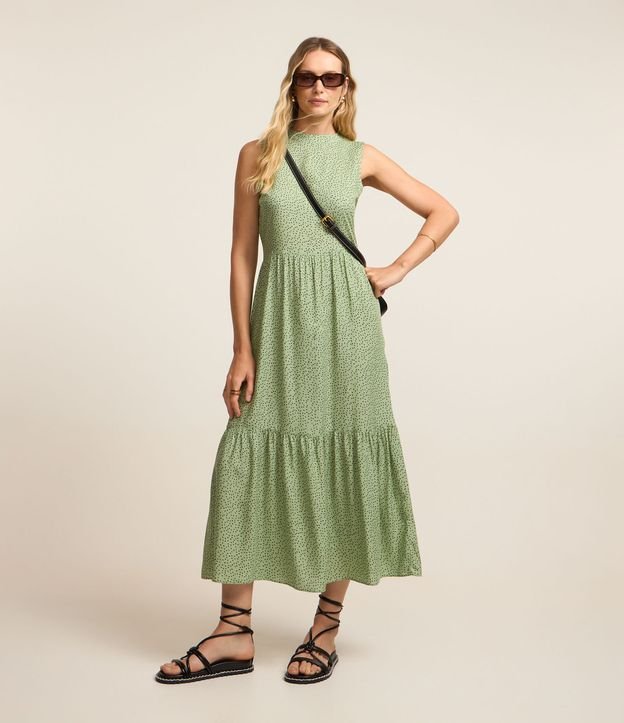Vestido Evasê Midi em Viscose com Estampa Poá