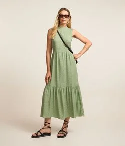 Vestido Evasê Midi em Viscose com Estampa Poá