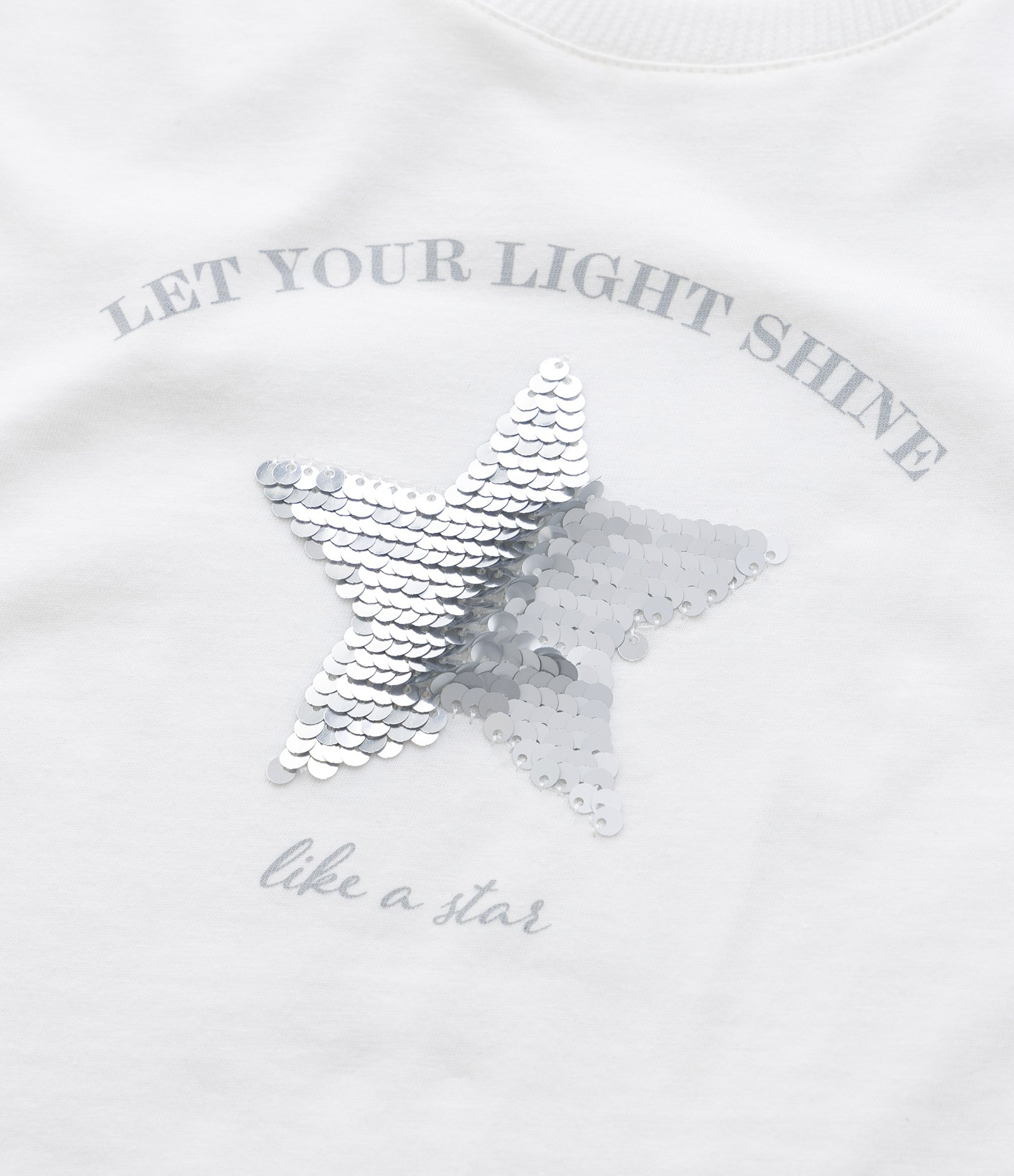 Camiseta Curta Infantil com Estampa de Estrelinha - Tam 5 a 14 Anos Branco Neve 4