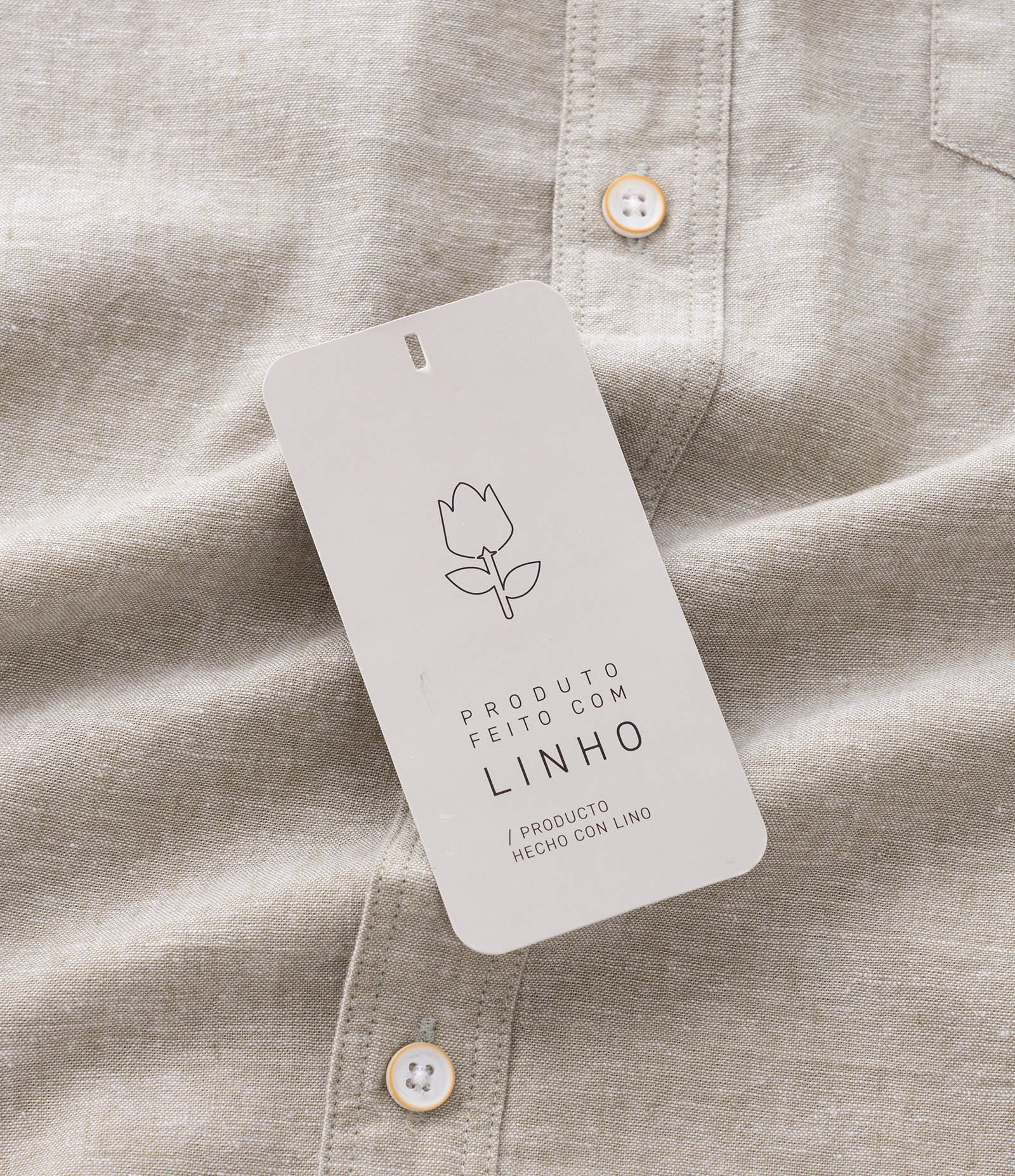 Camisa Comfort Básica em Linho com Bolso Frontal Verde Acinzentado 6