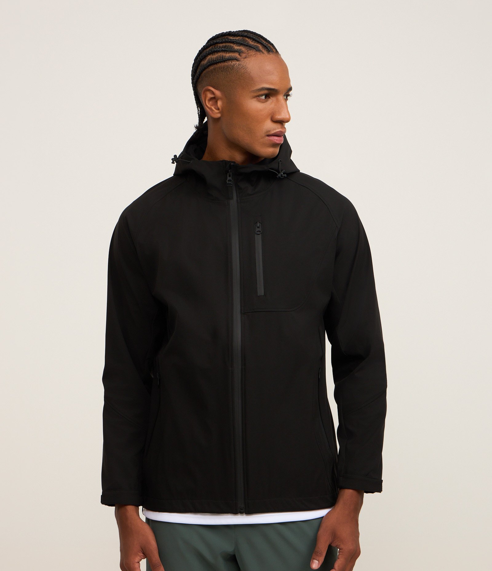 Jaqueta Esportiva Resistente a Água e com Capuz 1