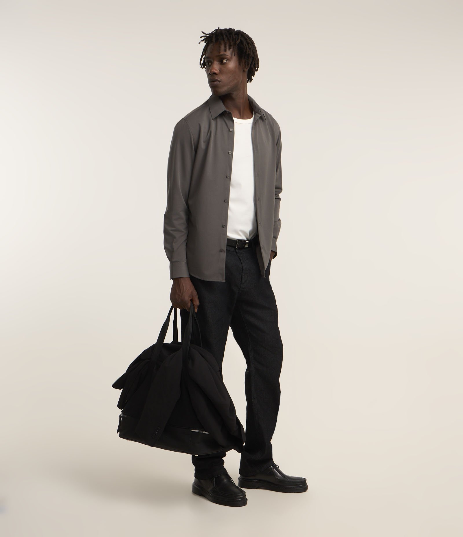 Camisa Regular em Tecnologia Dry Maquinetada Cinza 4