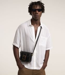 Camisa em Viscose Listrada com Textura e Transparência