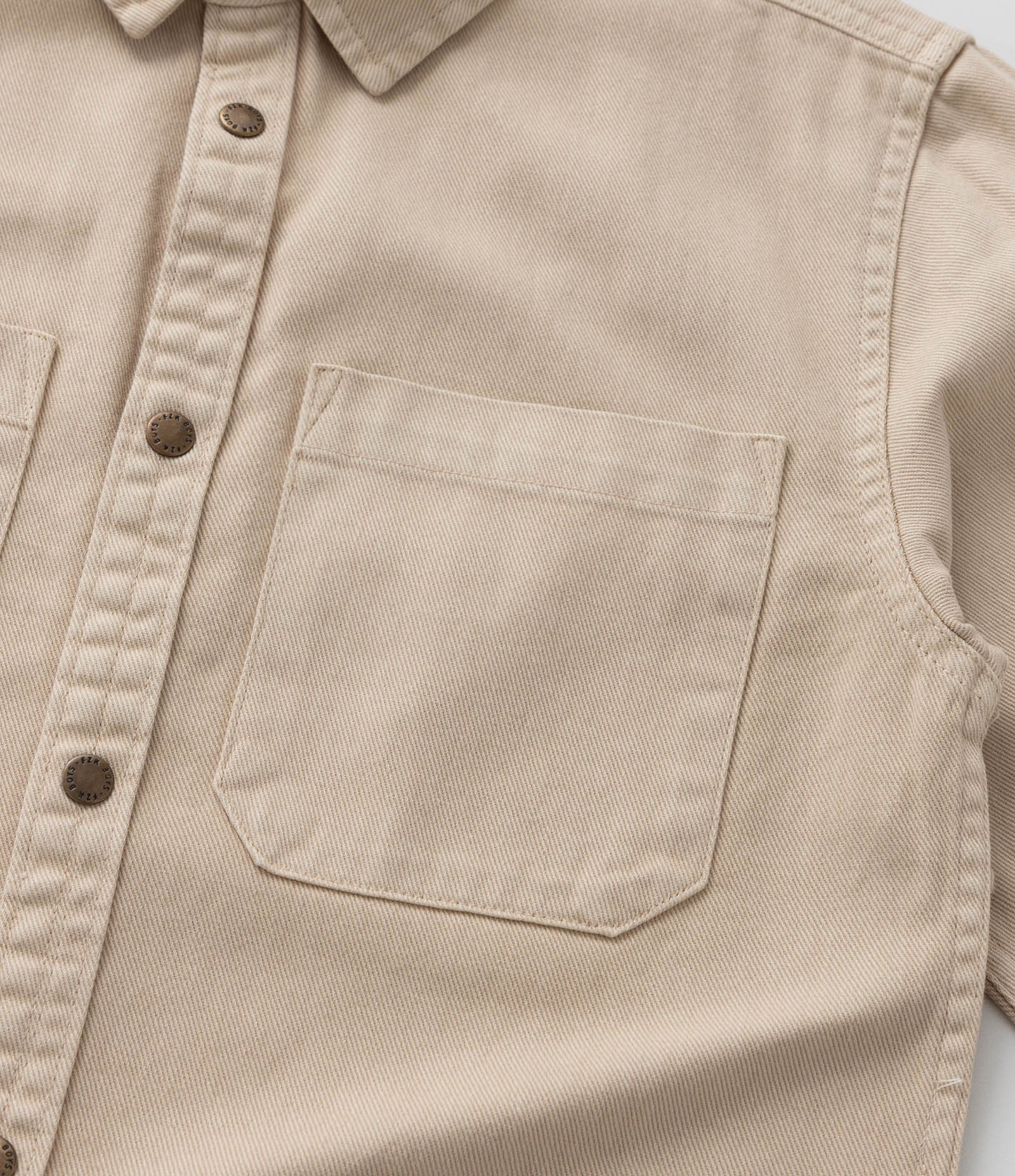 Camisa Overshirt Infantil em Sarja com Bolsos - Tam 5 a 14 Anos Bege 5