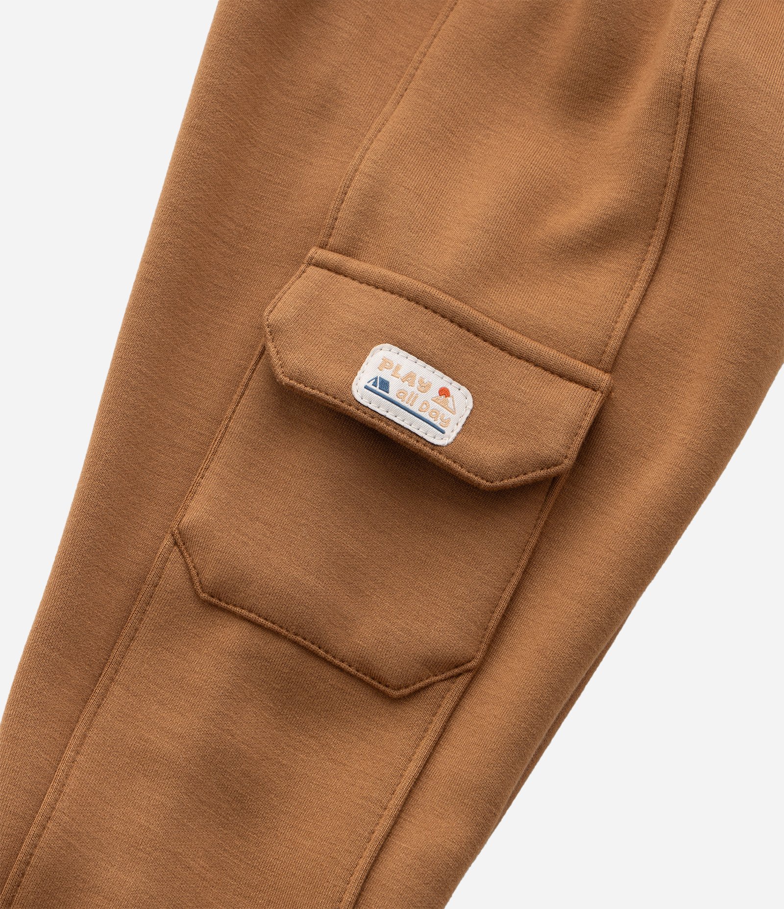 Calça Infantil com Bolsos Cargo e Recortes - Tam 1 a 5  Anos Marrom 4