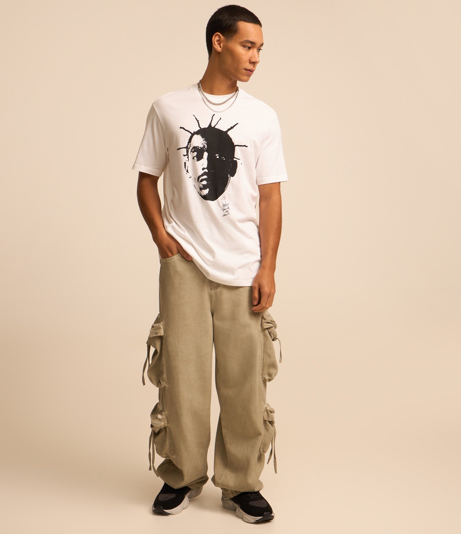 Camiseta Comfort em Algodão com Estampa Sabotage Rap é Compromisso Branco 2