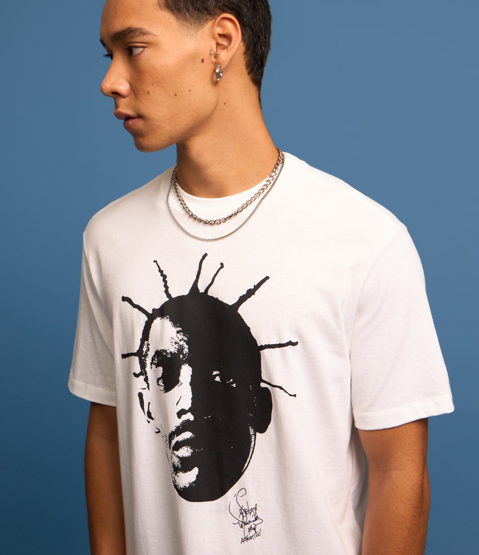 Camiseta Comfort em Algodão com Estampa Sabotage Rap é Compromisso Branco 3