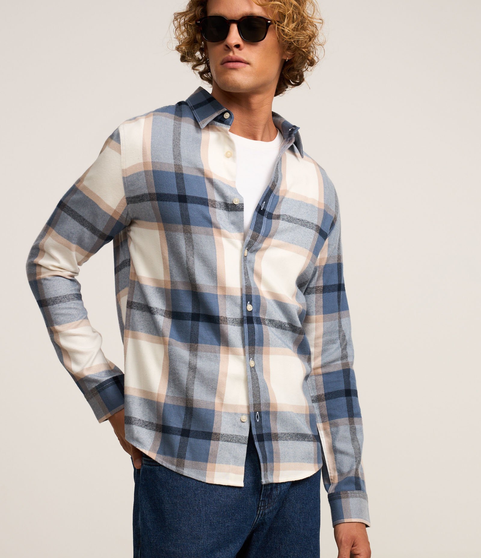 Camisa Manga Longa em Flanela Xadrez Azul 1