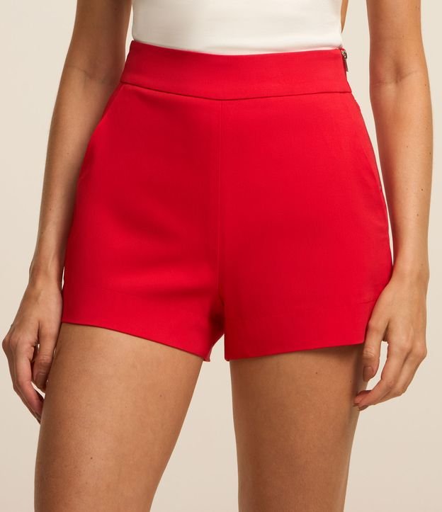 Short em Bengaline com Zíper Tratorado na Lateral