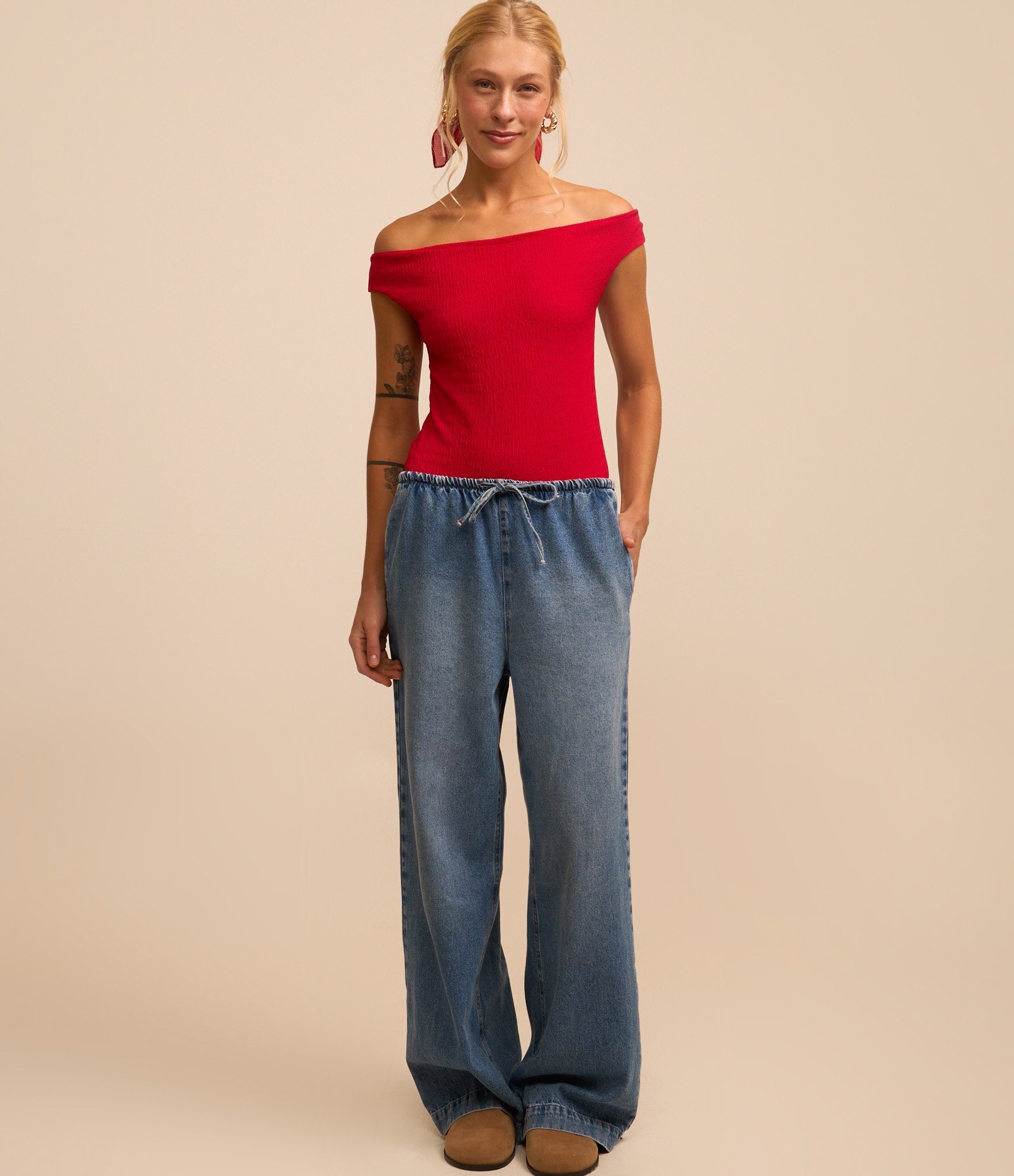 Body Texturizado com Decote Canoa Vermelho 2