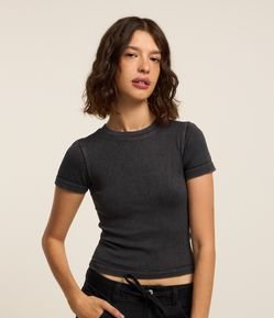 Blusa Curta Sem Manga Seamless com Efeito Lavado