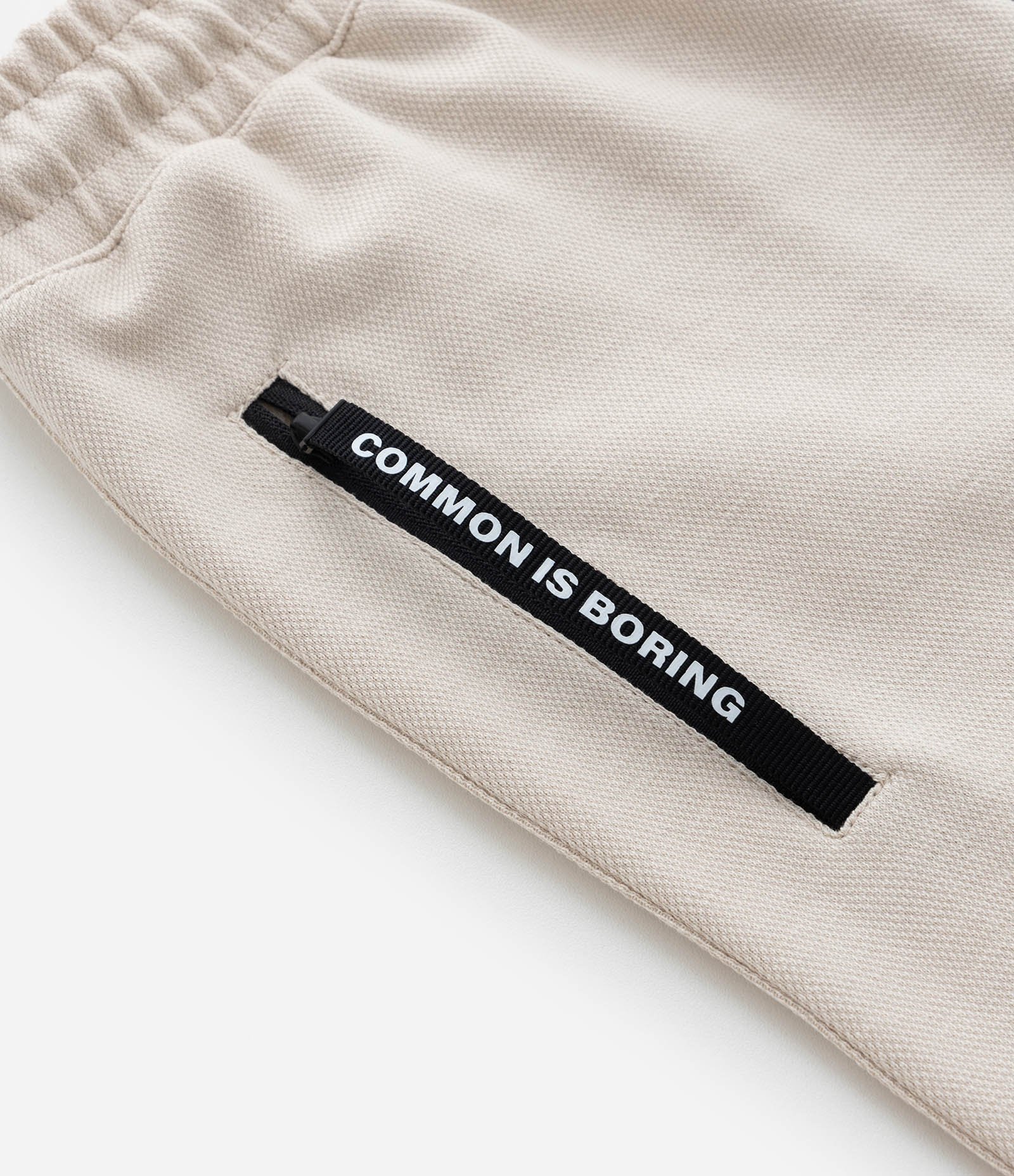 Bermuda Infantil em Moletom com Bolsinhos - Tam 5 a 14 Anos Bege 5