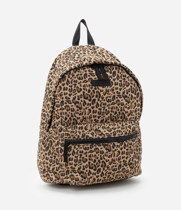 Mochila em Algodão Estampa Animal Print com Bolsos Frontais e Detalhamento