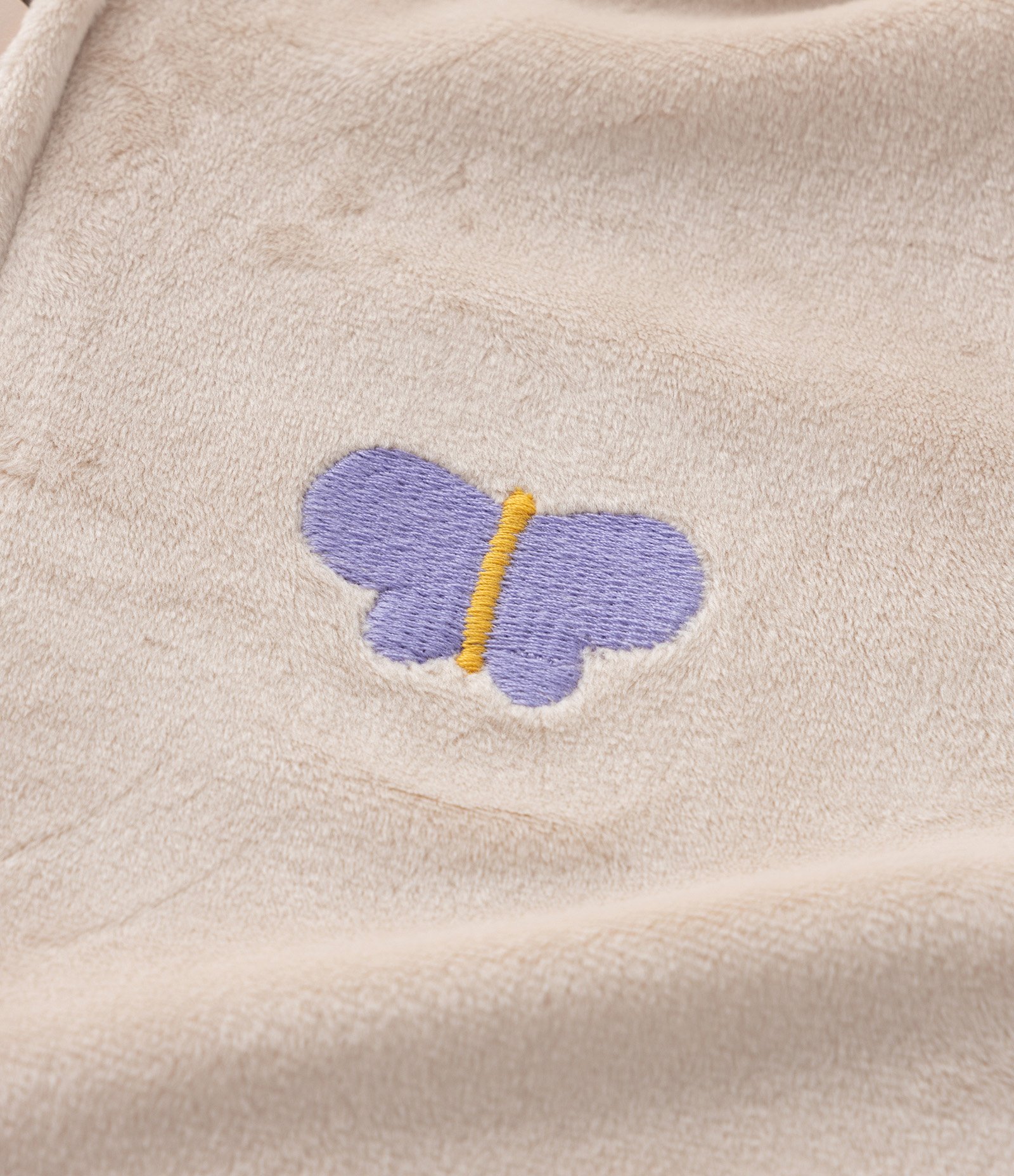Conjunto Infantil em Plush com Bordado Borboleta - Tam 1 a 5 Anos Bege 9