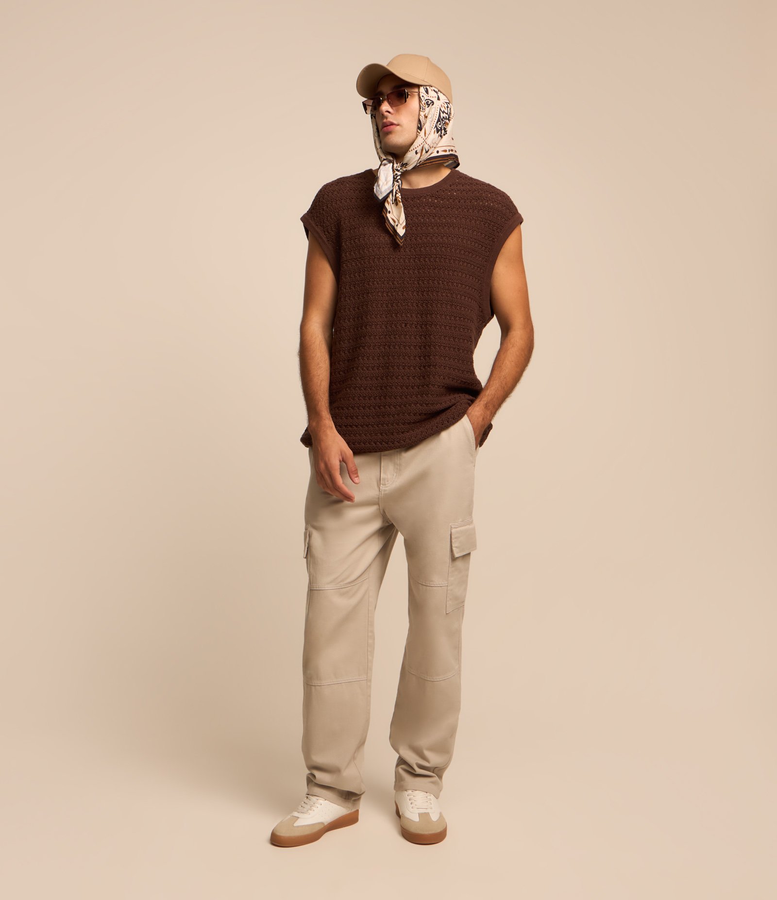 Calça Baggy em Sarja com Pespontos Contrastantes Cinza 1