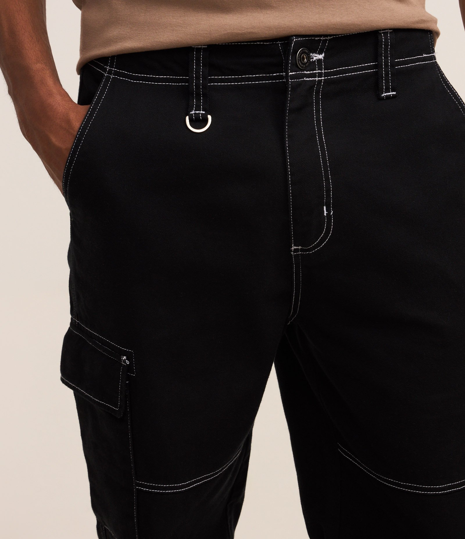 Calça Baggy em Sarja com Pespontos Contrastantes Preto 3