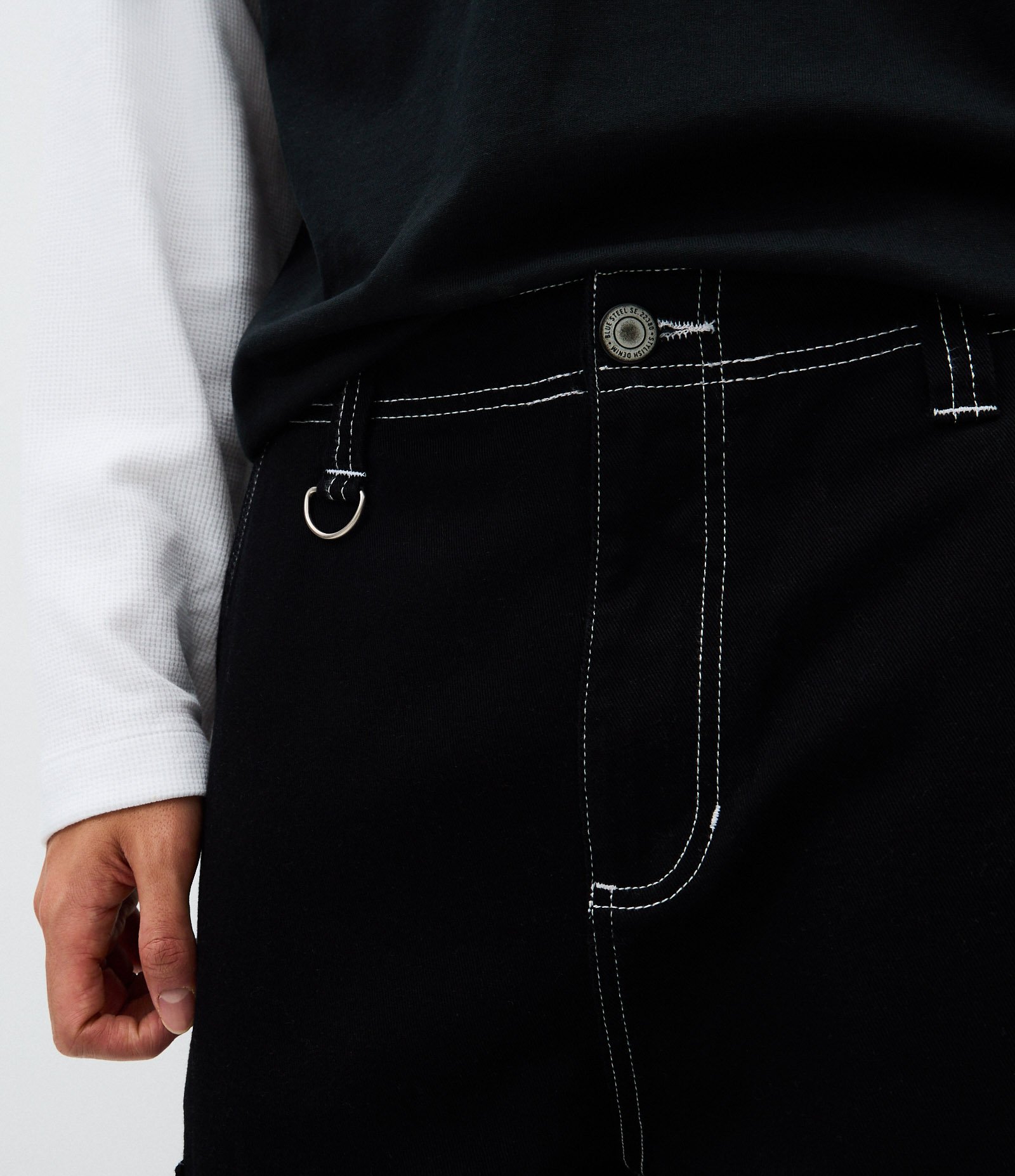 Calça Baggy em Sarja com Pespontos Contrastantes Preto 4