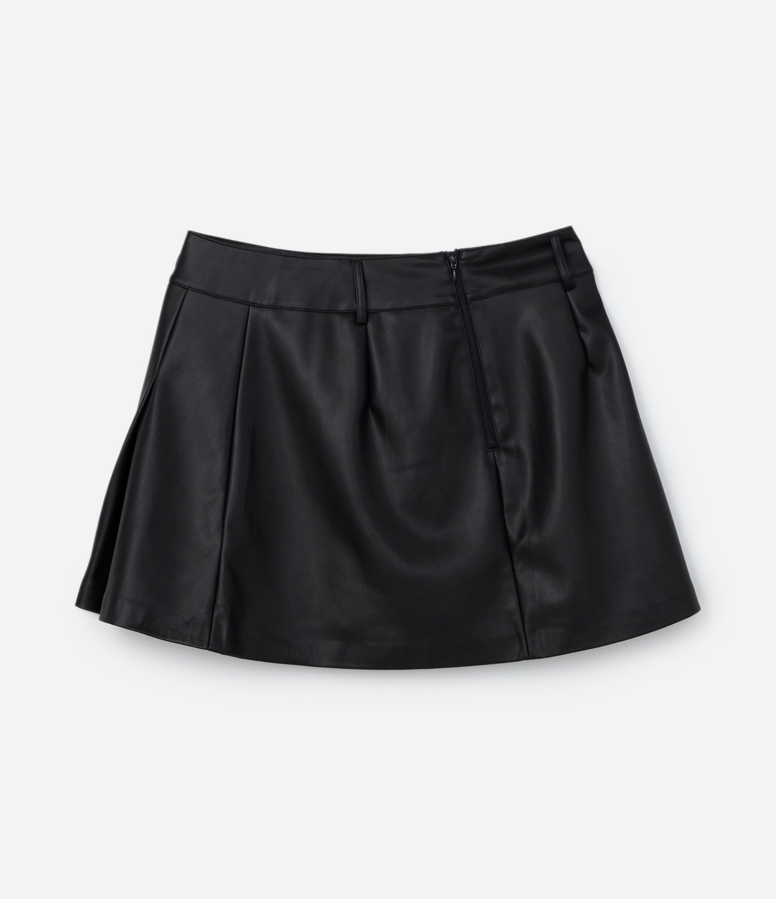 Saia Curta em Material Sintético Plissada Curve & Plus Size Preto 5