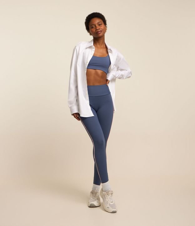 Calça Legging Esportiva com Linha Contrastante nas Laterais