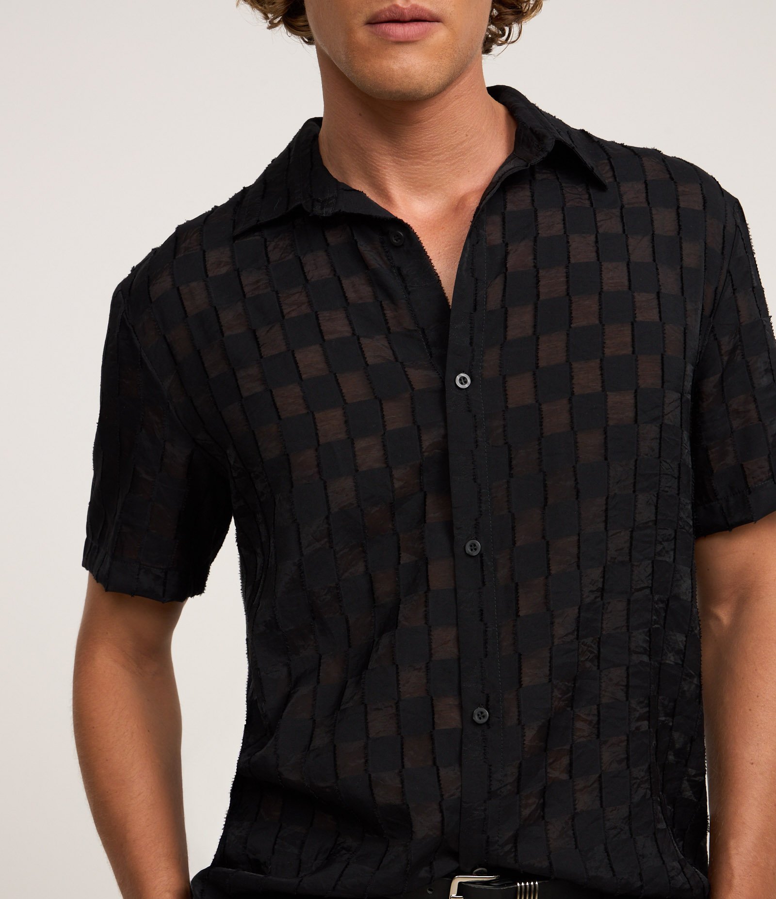 Camisa em Algodão com Estampa Xadrez e Textura Preto 3