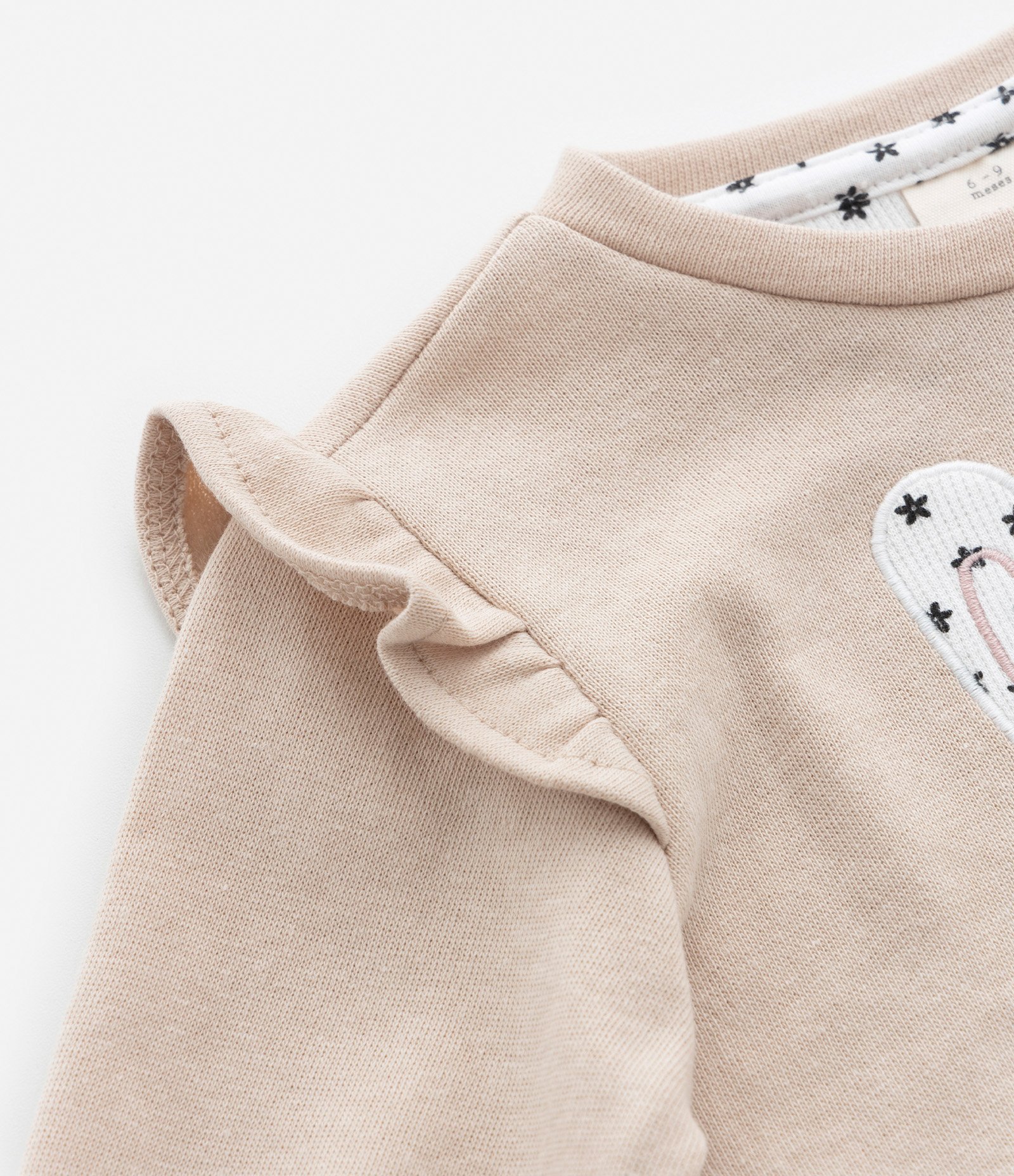 Conjunto Infantil com Babadinhos e Estampa Coelha - Tam 0 a 18 meses Bege 3