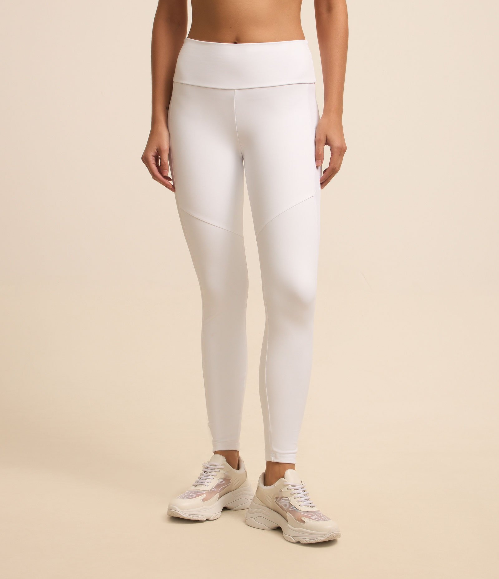 Calça Legging Esportiva com Forro e Recorte Textura Canelado Branco 2