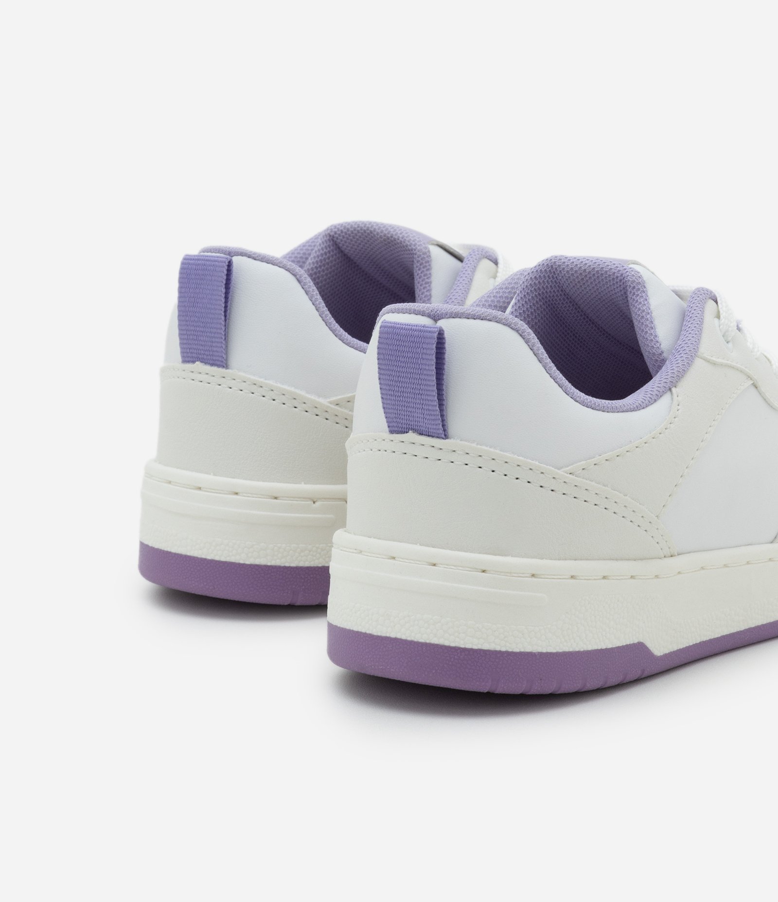 Tênis Infantil Casual com Recortes - Tam 28 ao 36 Branco/Lilás 2