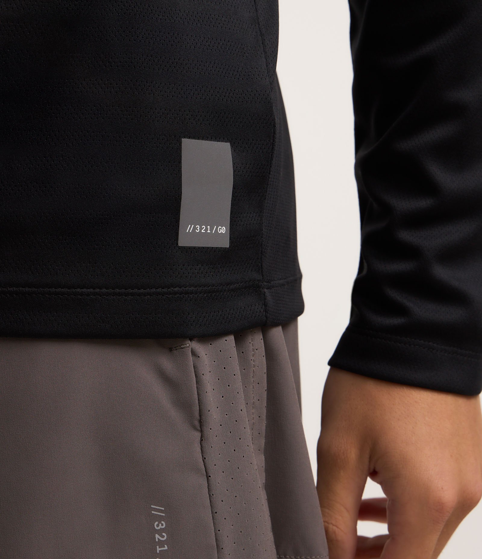 Camiseta Esportiva em Tecnologia Dry com Estampa Lettering Preto 4